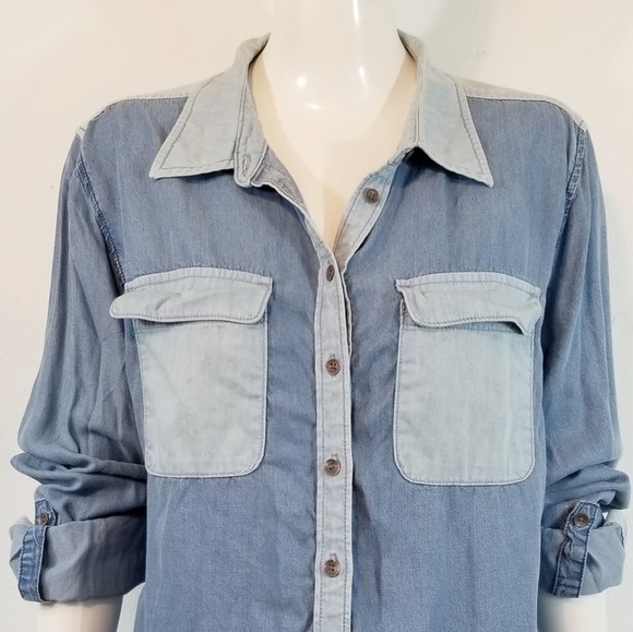 Two By Vince Camuto Chambray Button Down Blouse M - Picture 2 of 6